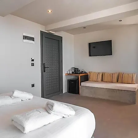 Parea Blue Zone - Adults Only